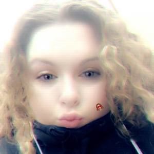 Meet your Posher, Kylee